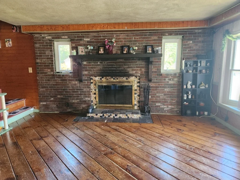 Photo of 48 Captain Courtois Dr