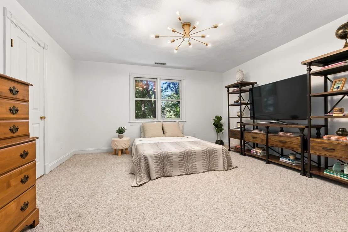 Photo of 64 Leslie Road