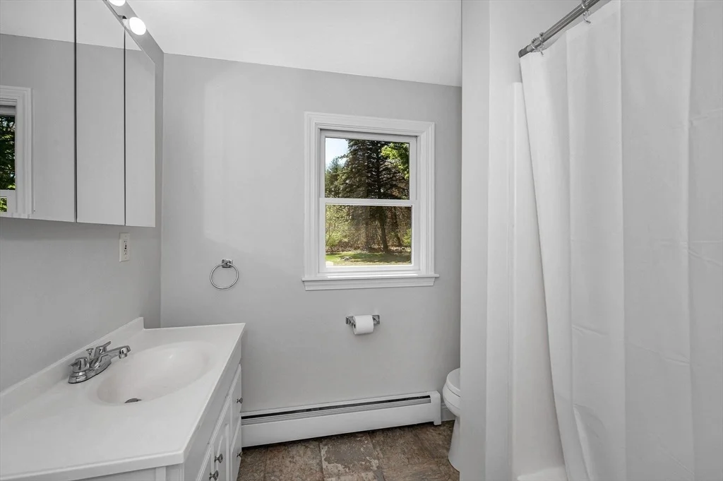 Photo of 301 Primrose Hill Rd