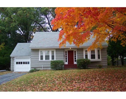 Photo of 30 Putnam Road