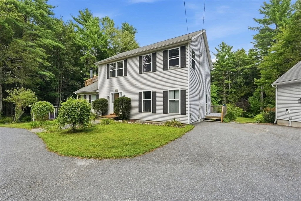 Photo of 17 Phelps Ln