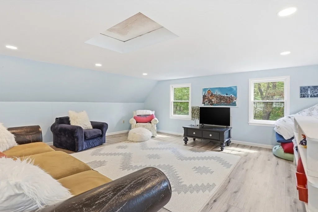 Photo of 253 Great Rd