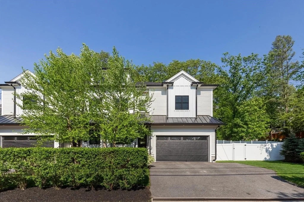 Photo of 1124 Chestnut St