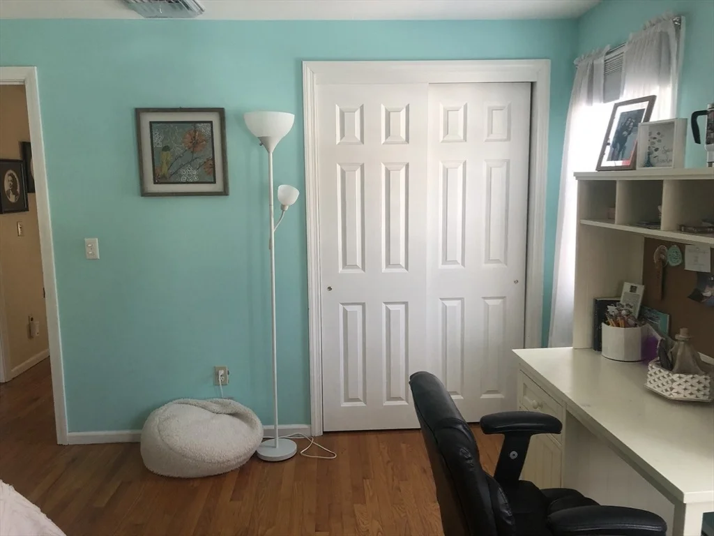 Photo of 20 Porter Dr