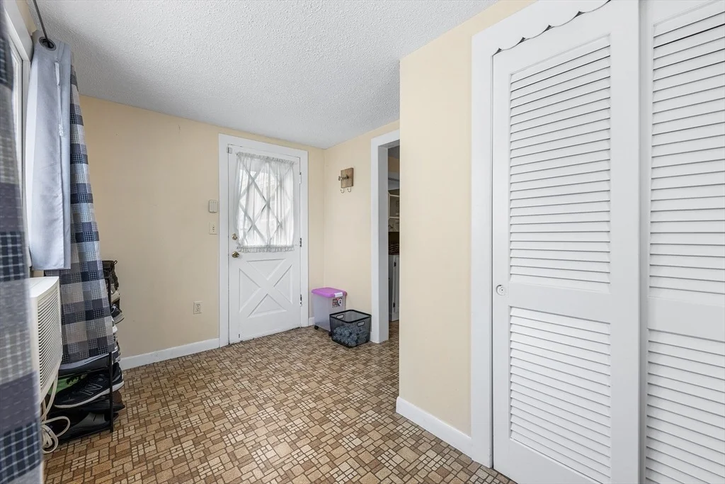 Photo of 39 Badger Rd