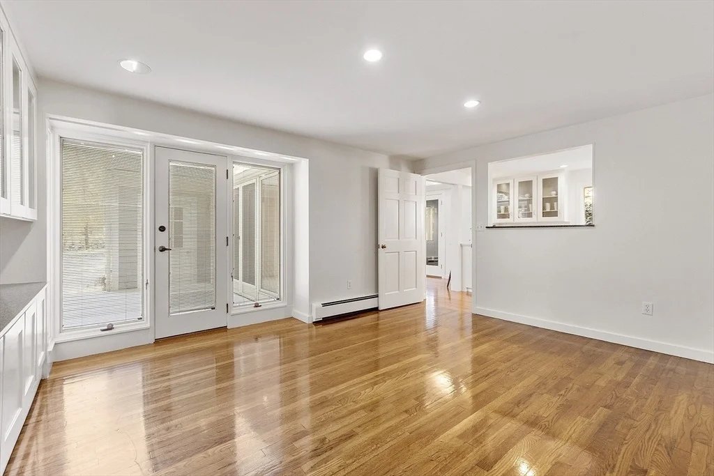 Photo of 35 Chestnut St