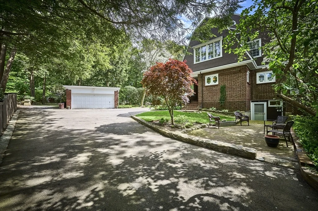 Photo of 30 Cheswick
