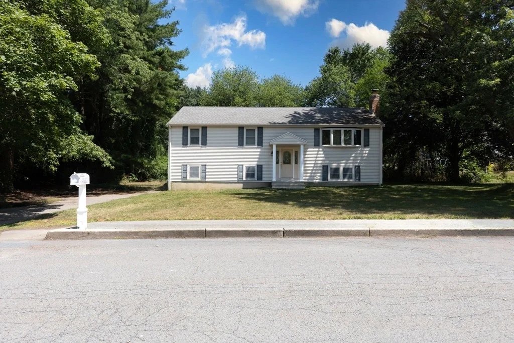 Photo of 24 Saddle Drive