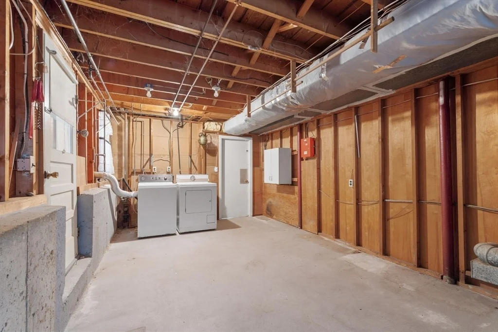 Photo of 348 Belknap