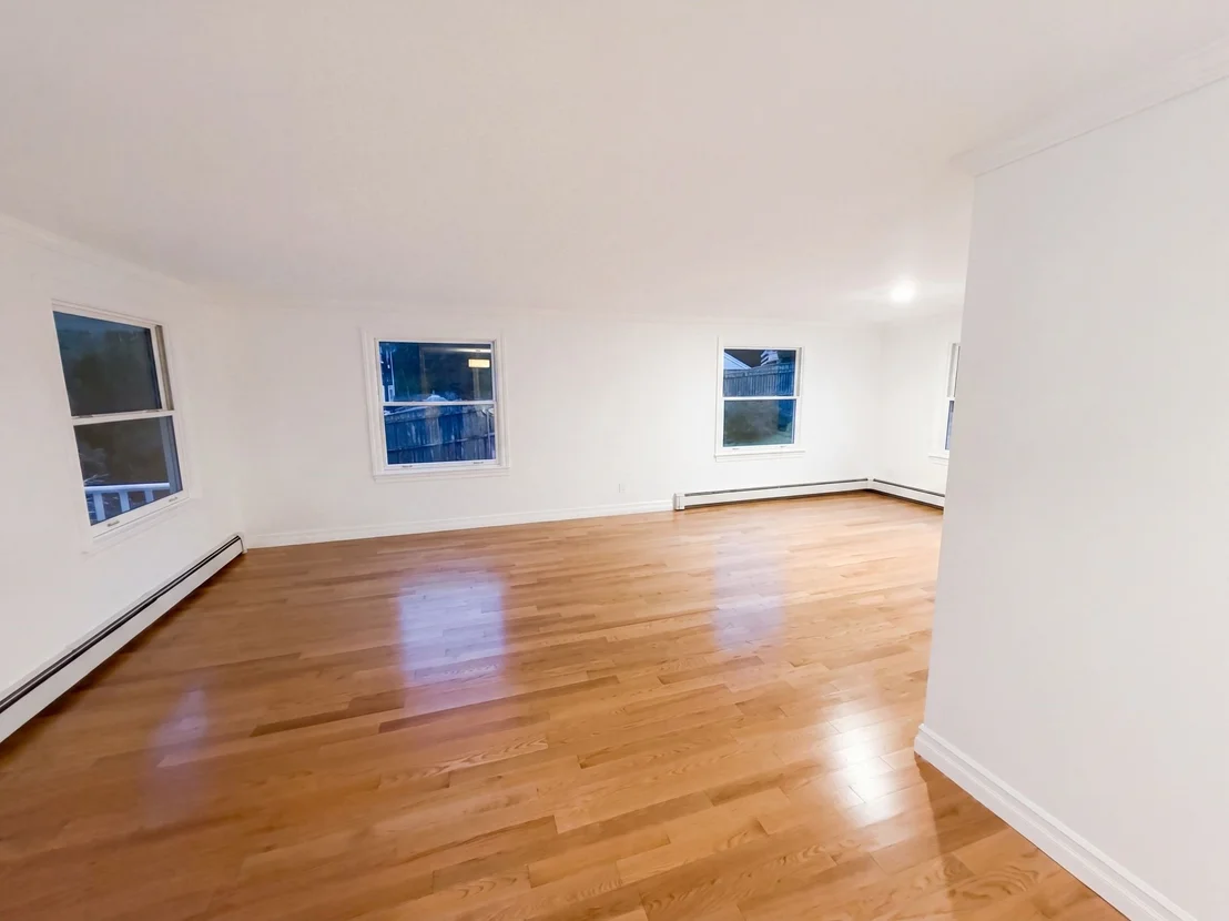 Photo of 18 Sherwood Dr