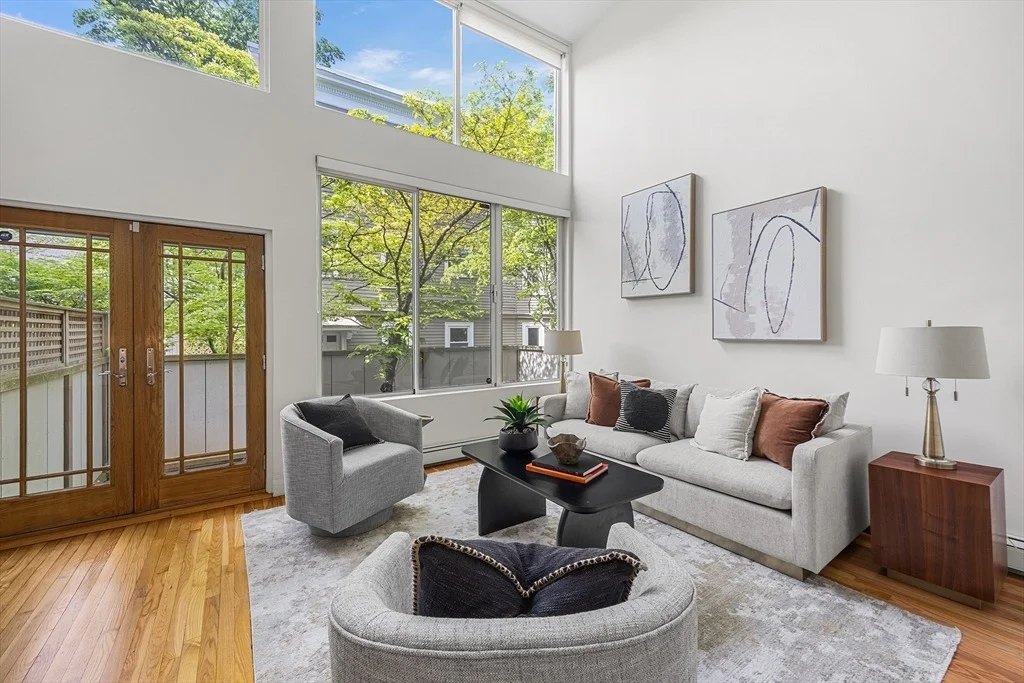 Photo of 16 Ellery Square