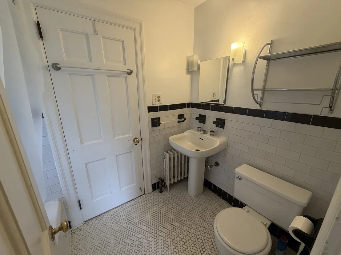 Photo of 616 Bernardston Rd