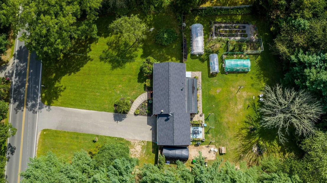 Photo of 247 Perry Hill Rd