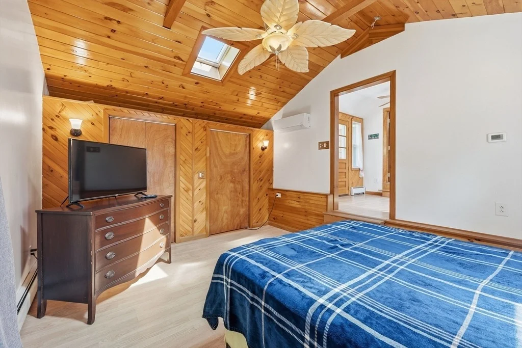 Photo of 126 Putnam Hill Rd