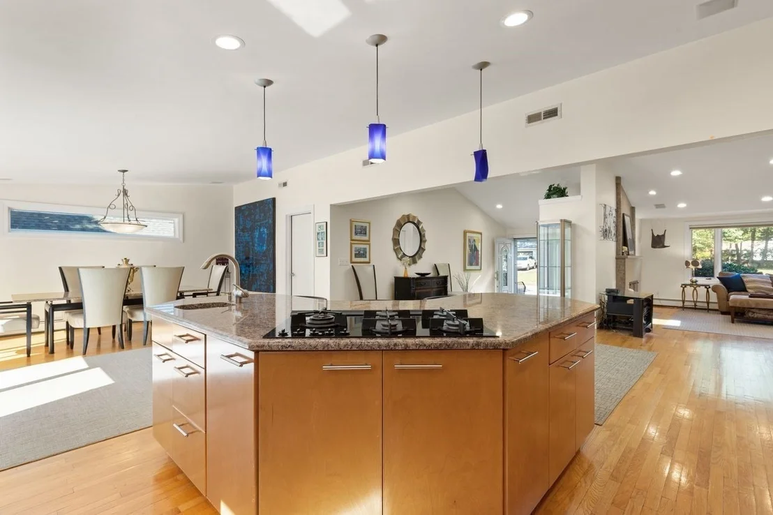 Photo of 16 Leonard Rd