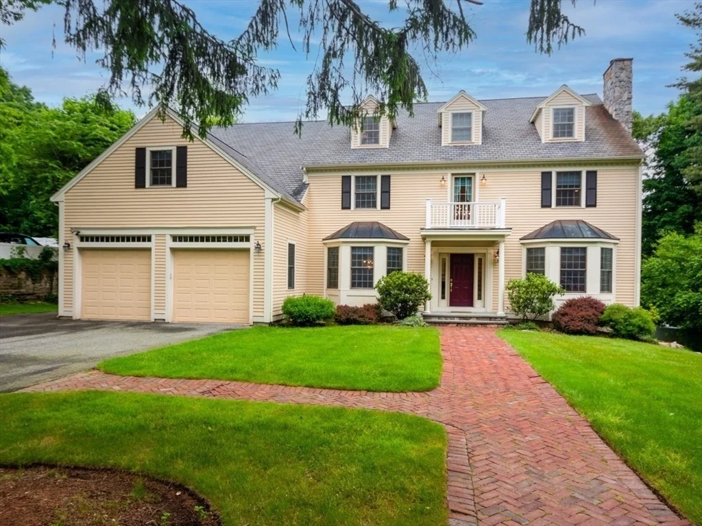 Photo of 14 Nassau Drive