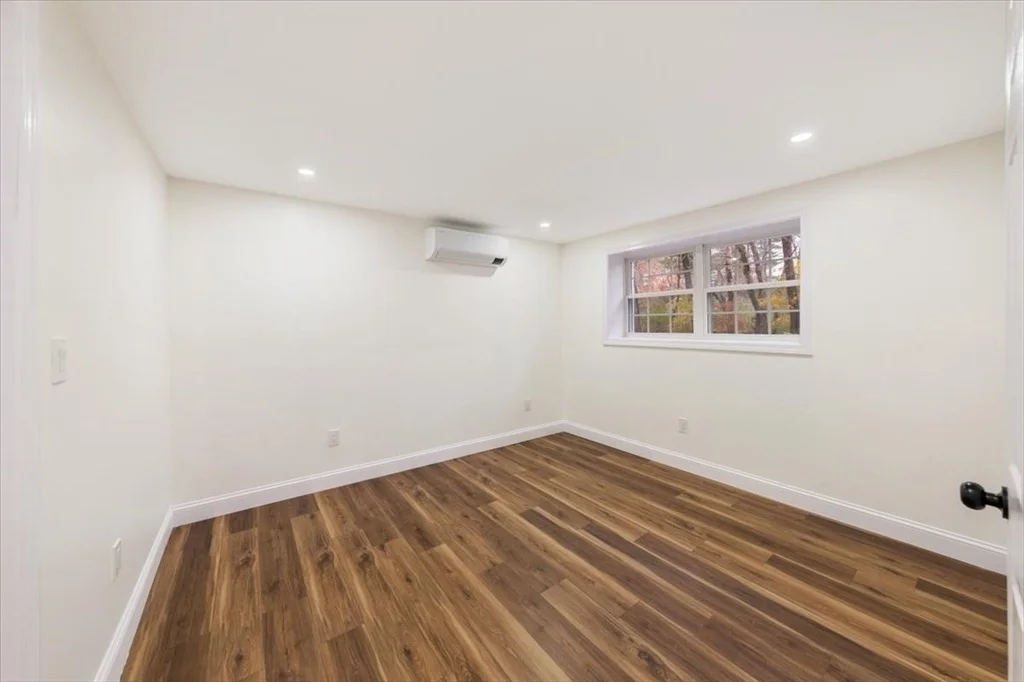 Photo of 5 Munroe Way