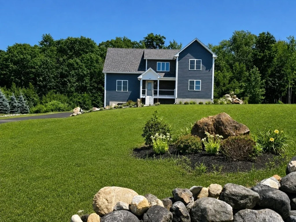 Photo of 497 Ridge Rd