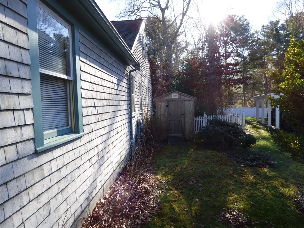 Photo of 184 Cap'n Crosby Road
