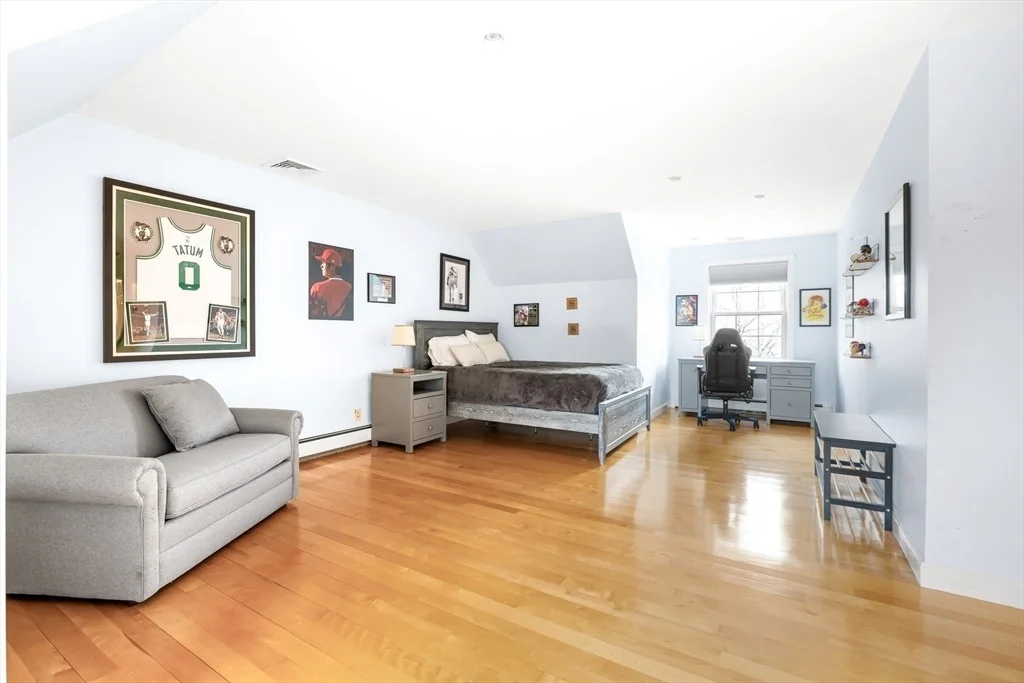 Photo of 19 Hammersmith Dr