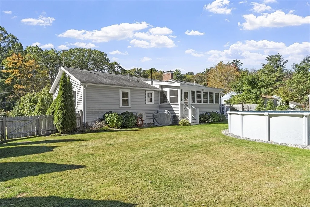 Photo of 16 Jonathan Dr
