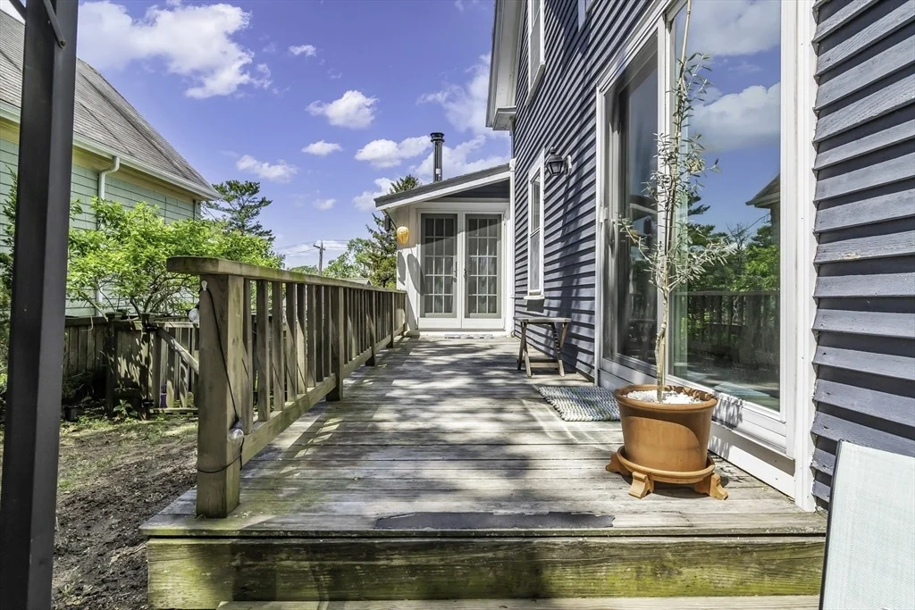 Photo of 453 Washington Street