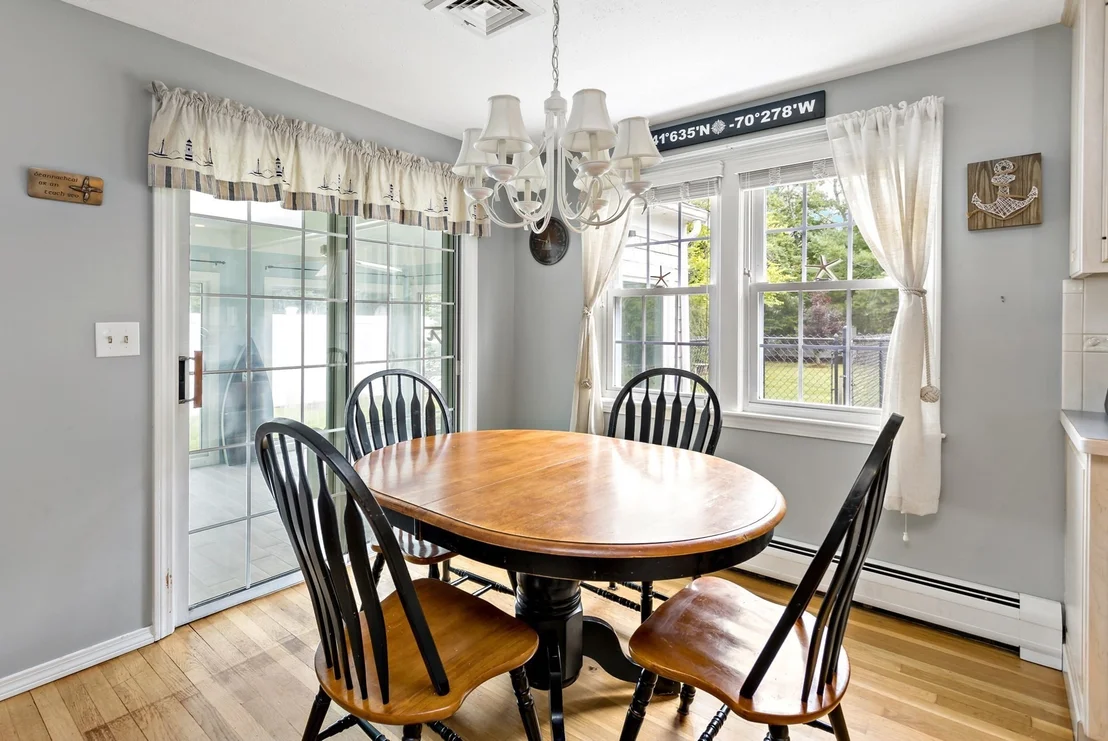 Photo of 348 Prince Hinckley Road