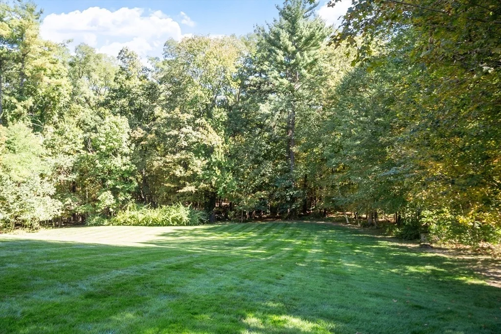 Photo of 39 Bare Hill Rd