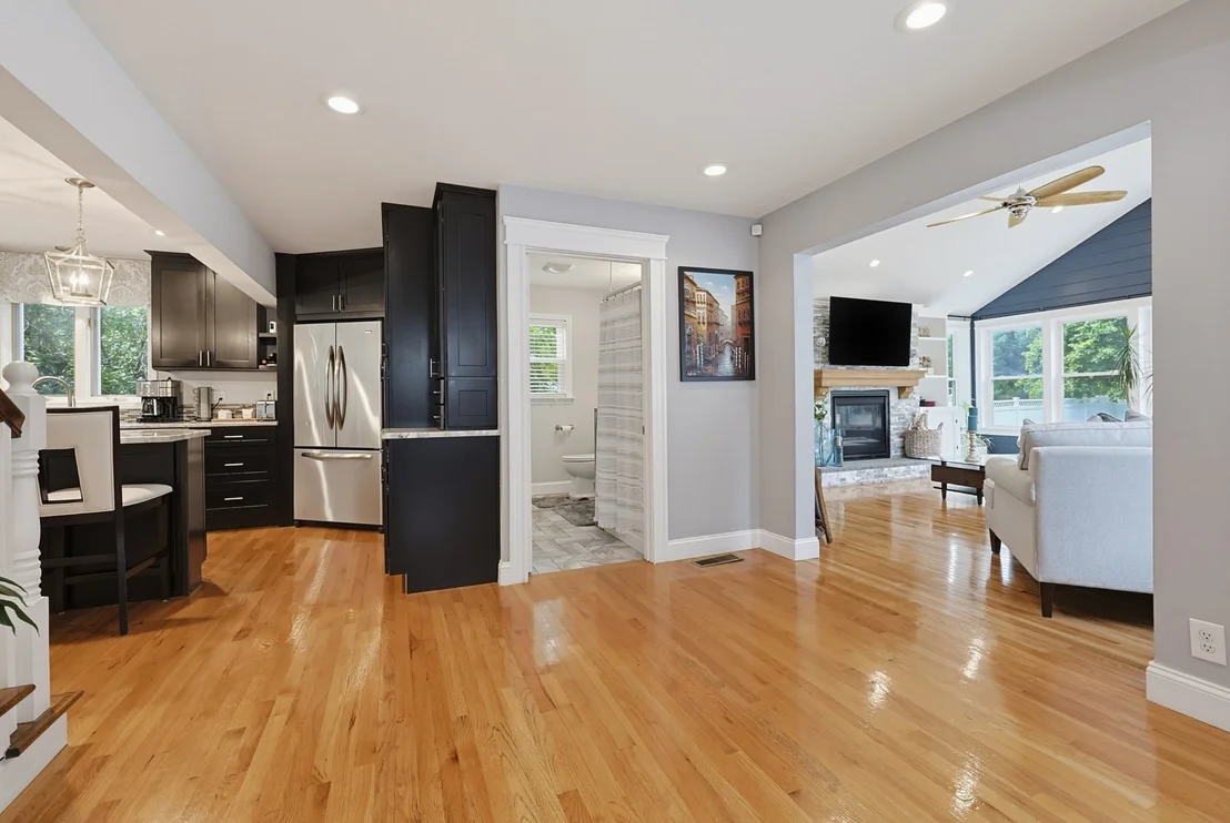 Photo of 38 Dexter Ave.