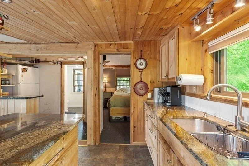 Photo of 79 Kendall Pond South