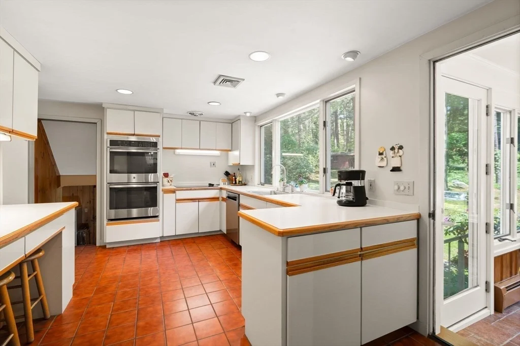 Photo of 242 Winter St