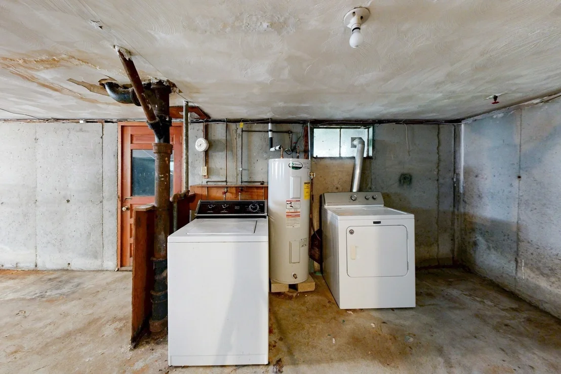 Photo of 20 Harvard St.