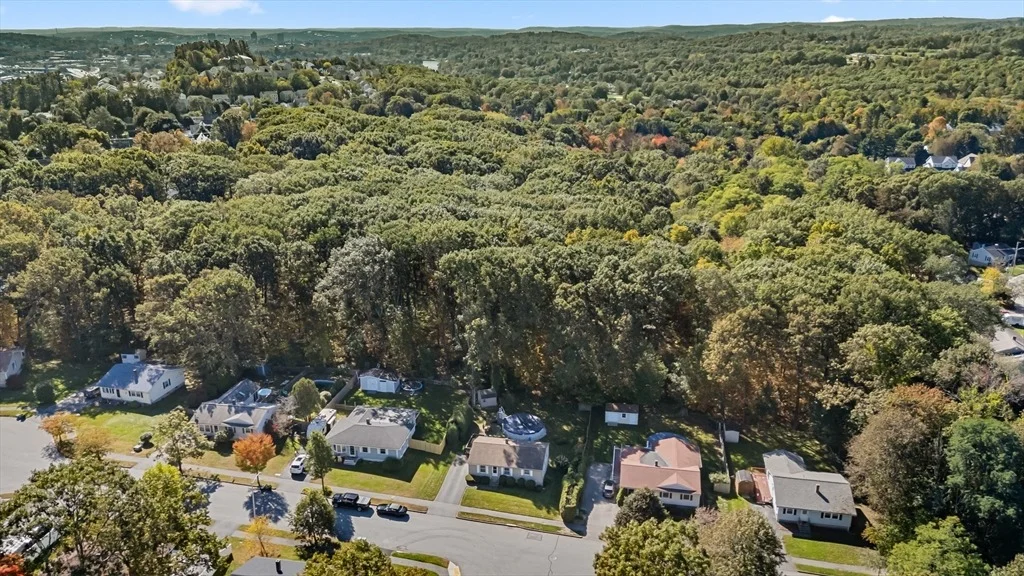 Photo of 6 Hingham Rd