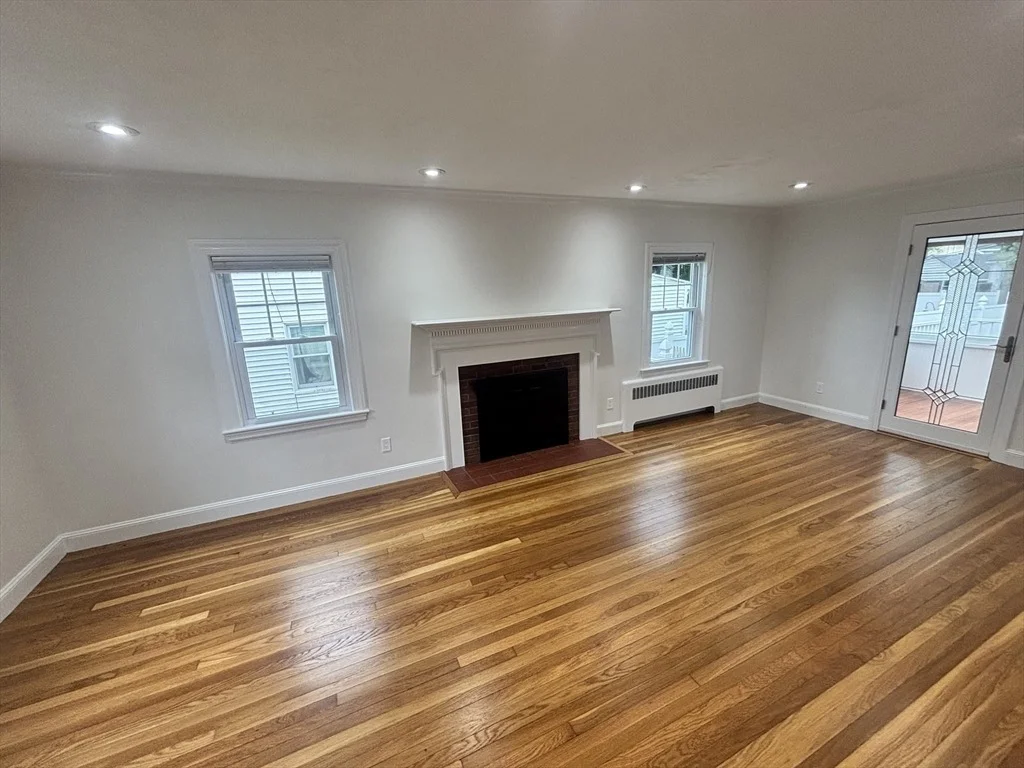 Photo of 251 May St