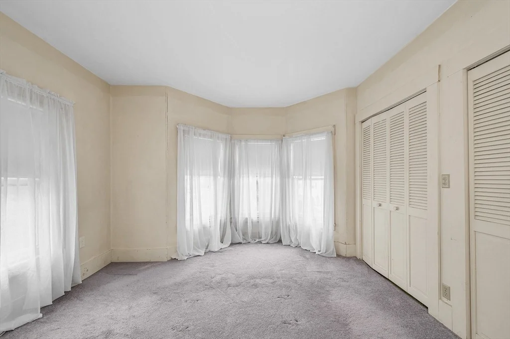 Photo of 35 Nineteenth Street