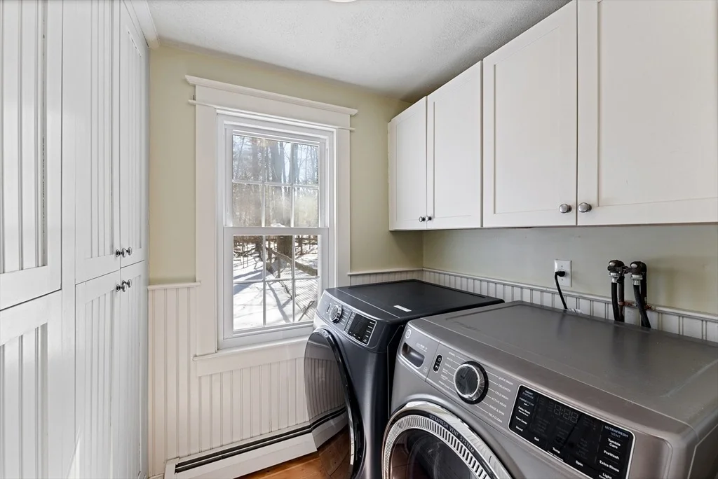 Photo of 125 West Bare Hill Road