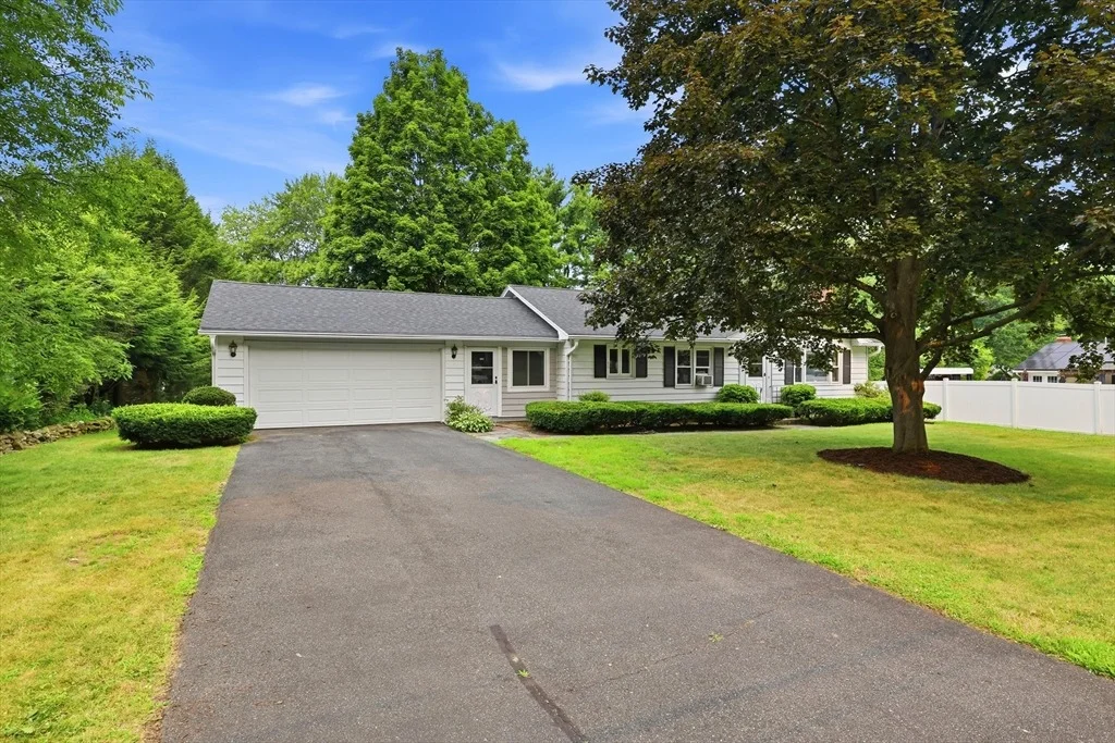 Photo of 214 Forest Hills Rd