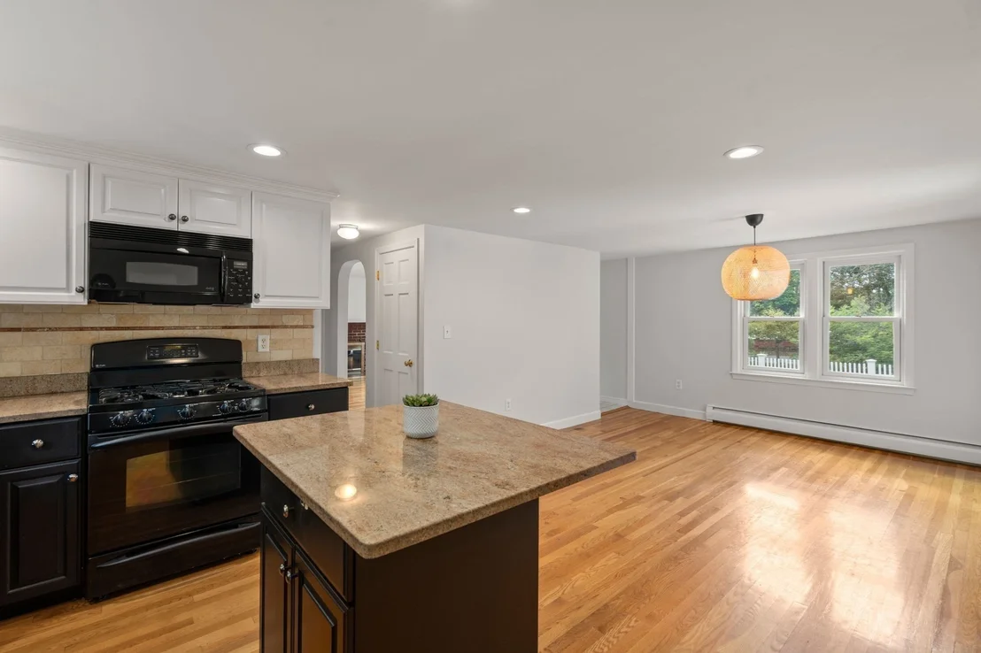 Photo of 358 Central Ave