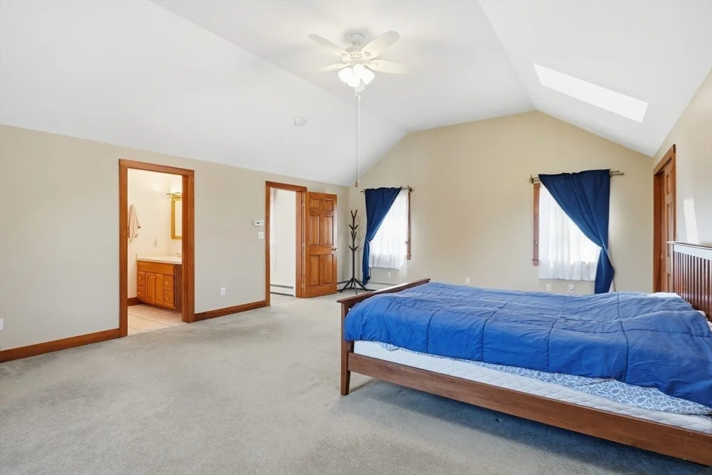 Photo of 269 Harvard Rd