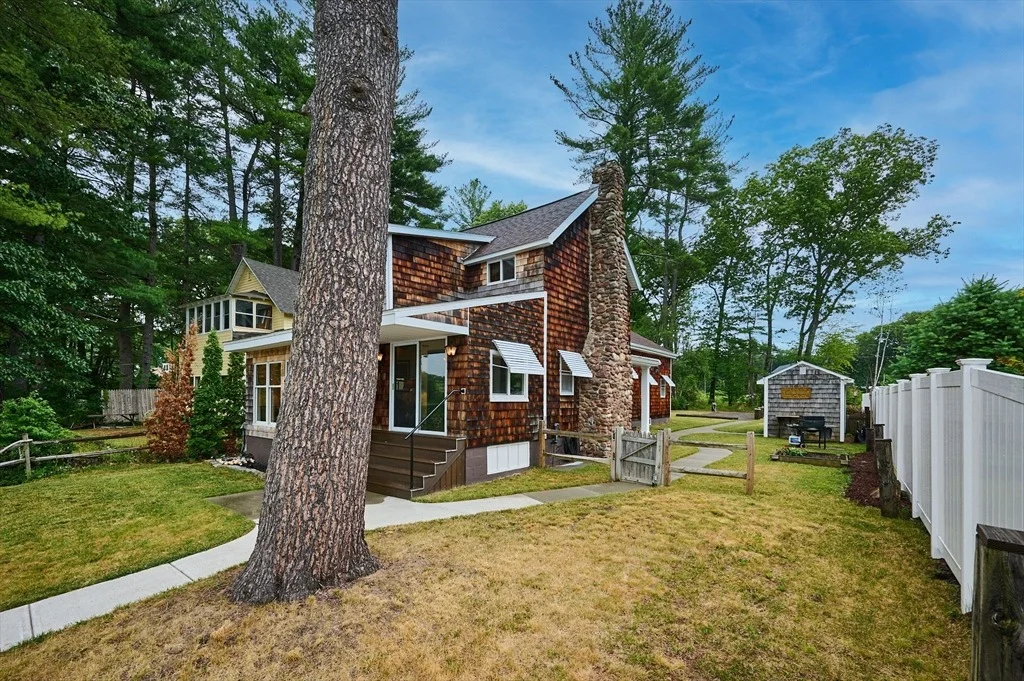 Photo of 238 Dox Rd