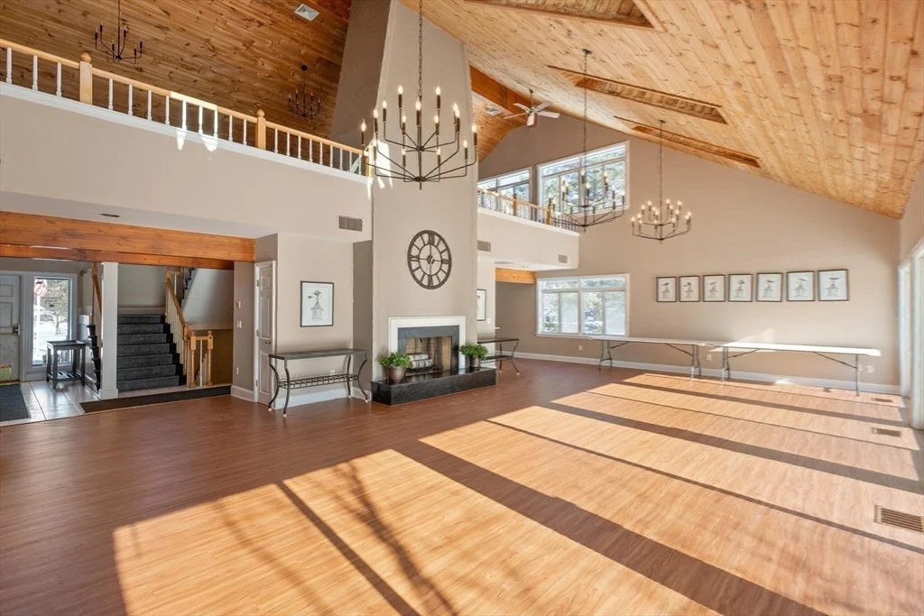 Photo of Unit 6 at 6 Greystone