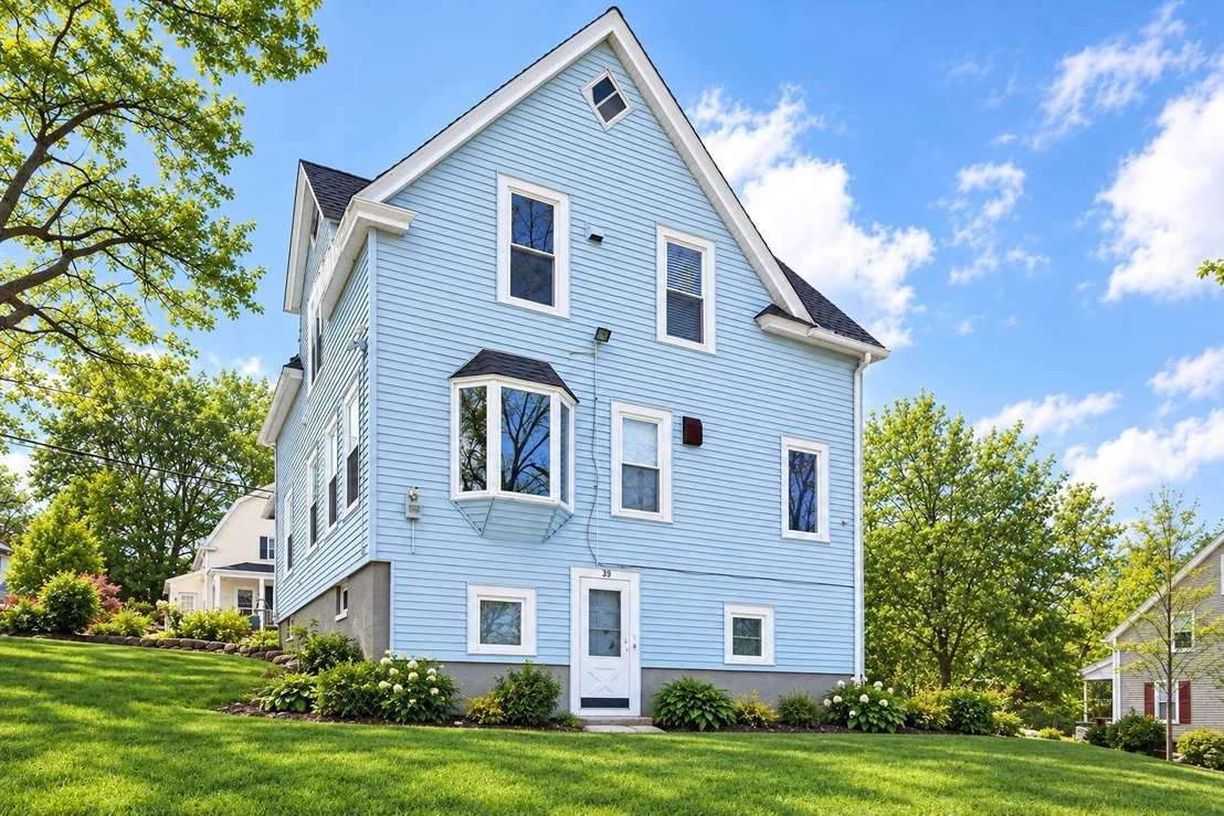 Photo of 99 Clover St