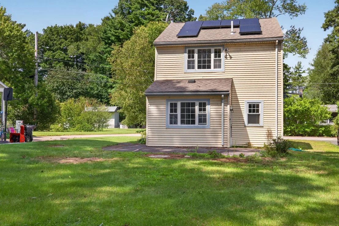 Photo of 17 W Cedar Rd
