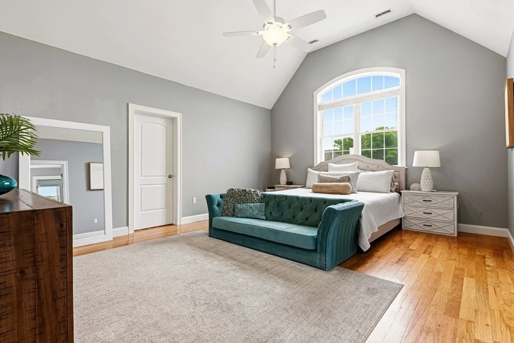 Photo of 14 Amber Dr