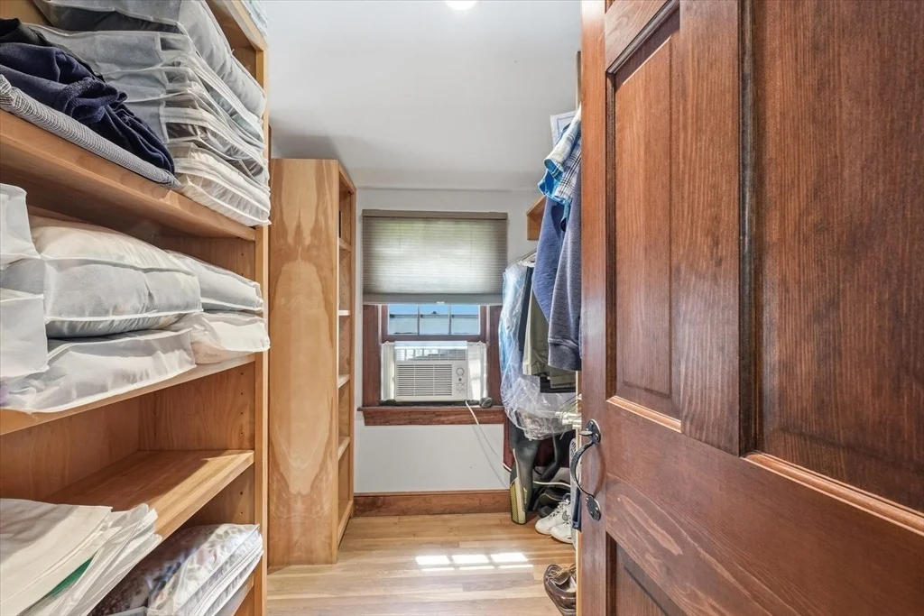 Photo of 10 Lenway Rd