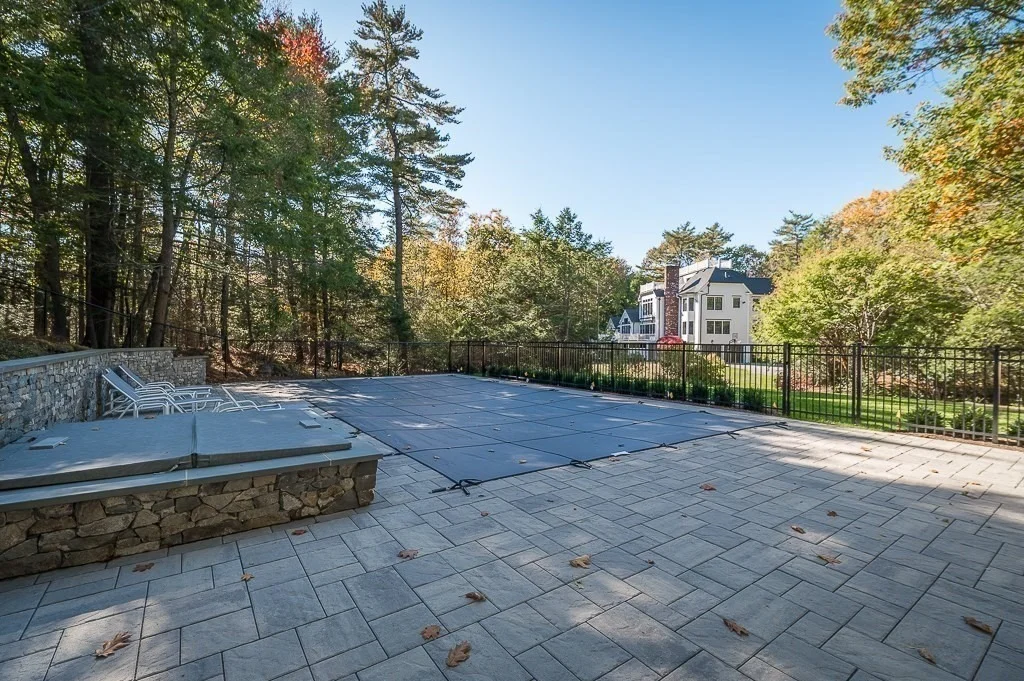 Photo of 4 Bridle Path Ln