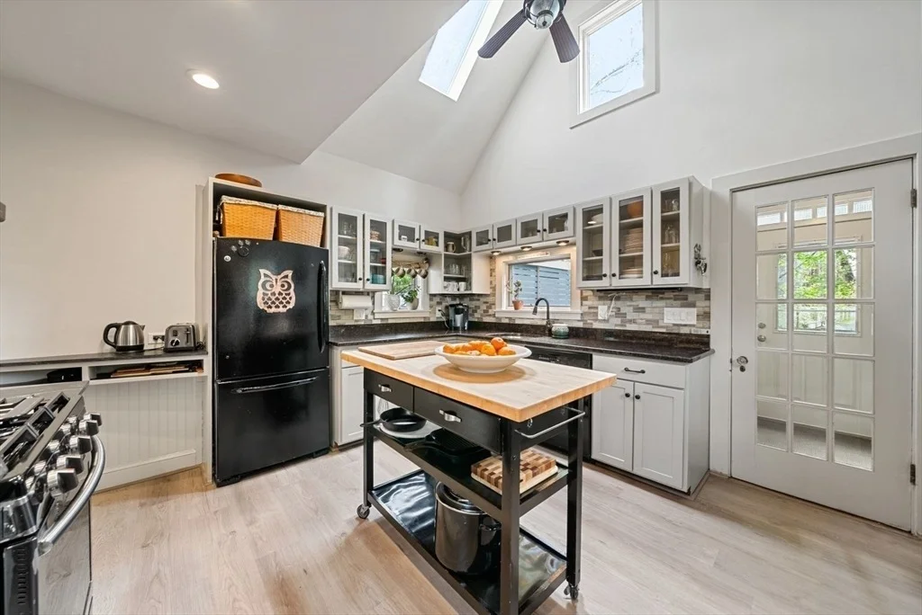 Photo of 94 William St