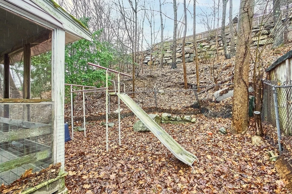 Photo of 9 Intervale Rd
