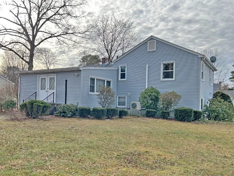 Photo of 63 Meadowlark Dr