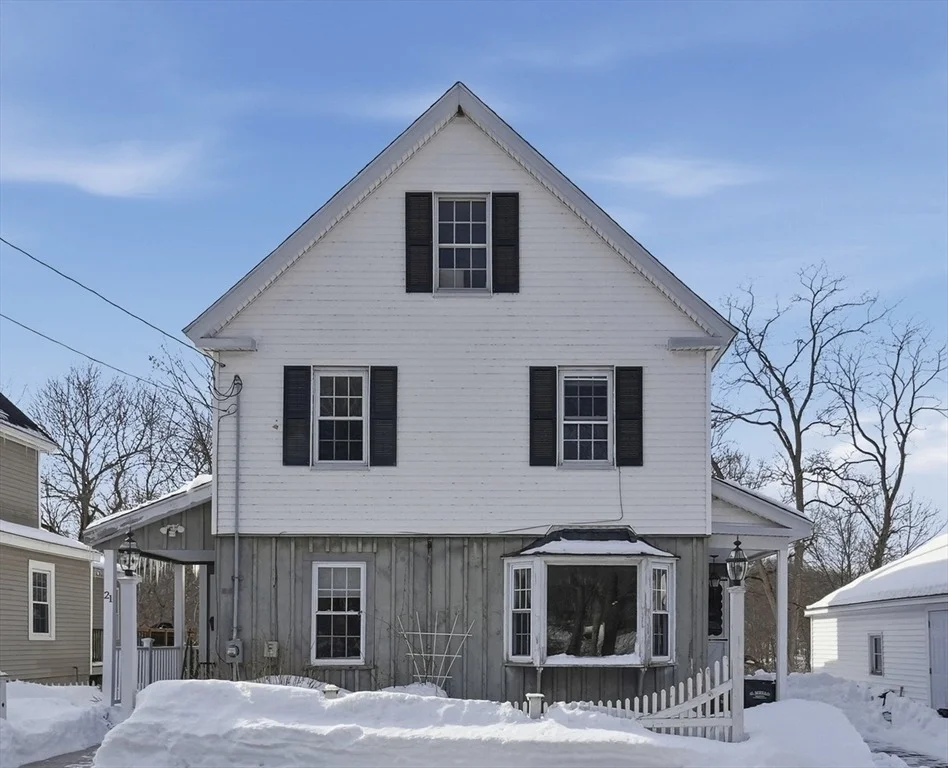 Photo of 21 River Street